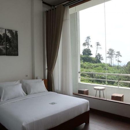 Hotel Pondokan Tjiburial Cimenyan Ngoại thất bức ảnh